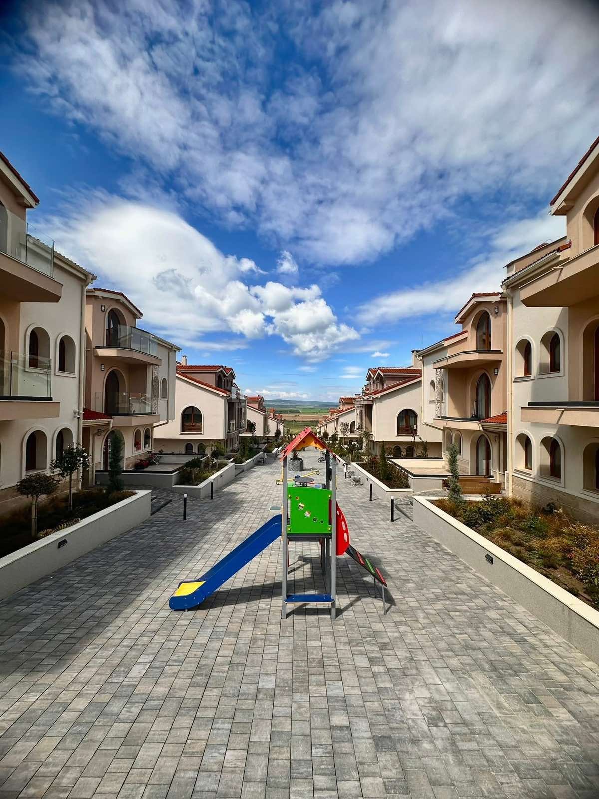 Екстериор 7