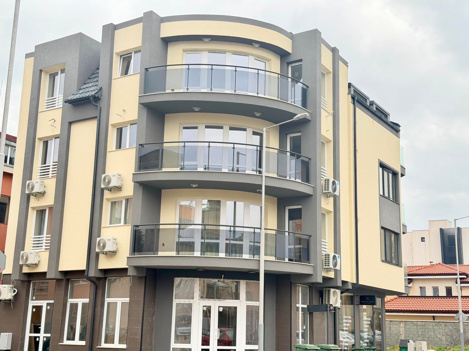 Още Проекти